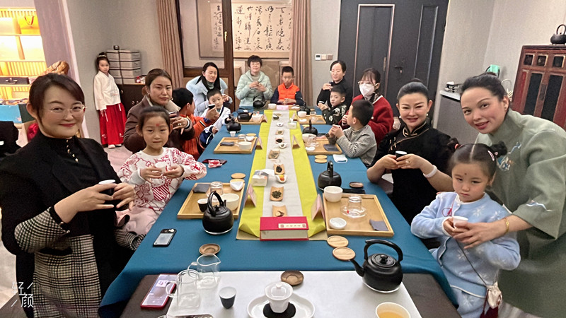 ���f��Ů��I(y��)���̕�(li��n)�ϼ����ò��^�_չ�ك��H�Ӳ�Y���