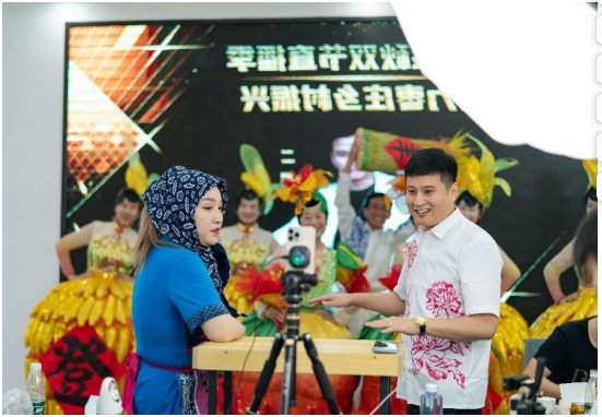 ���f�У�ֱ�����r���������d ������I���١����M